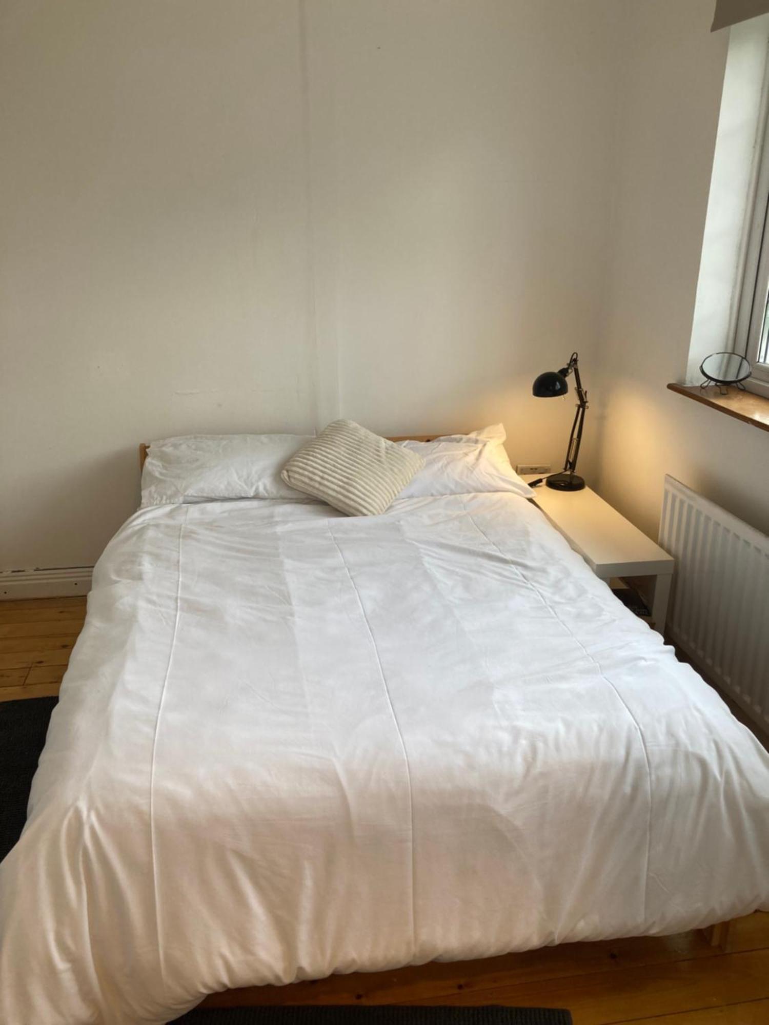 Entire Terraced Two Story Redbrick House With Parking In Secluded Cul De Sac Villa Dublin Eksteriør bilde
